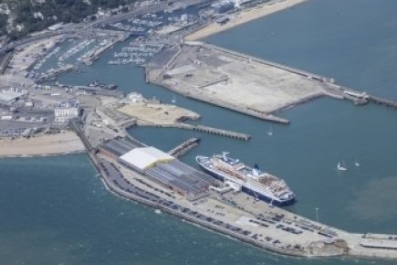 Mimo kryzysu w Calais, Port of Dover radzi sobie znakomicie