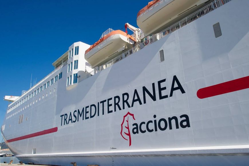 Flota z 10 promów Acciony Transmediterannei zawalczy o sezon letni na Gibraltarze