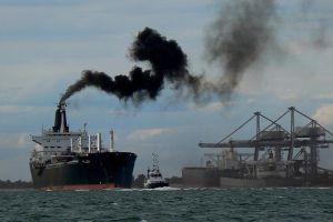 Politycy chcą zmian w przepisach dotyczących emisji. W jaki sposób wpłynie to na żeglugę?