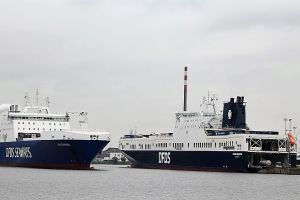 Brytyjski rząd zawarł umowy z operatorami promowymi. Kontrakty m.in. dla DFDS i Brittany Ferries