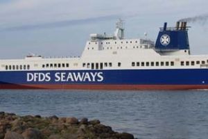 DFDS jeszcze mocniejsze na trasie Rotterdam-Immingham