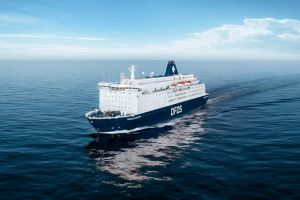 Zamiana promów DFDS i Moby Lines odwołana. Na trasie Amsterdam-Newcastle na razie bez zmian