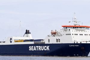 Większa powierzchnia ładunkowa na trasie Heysham-Dublin. Ważna decyzja Seatruck Ferries