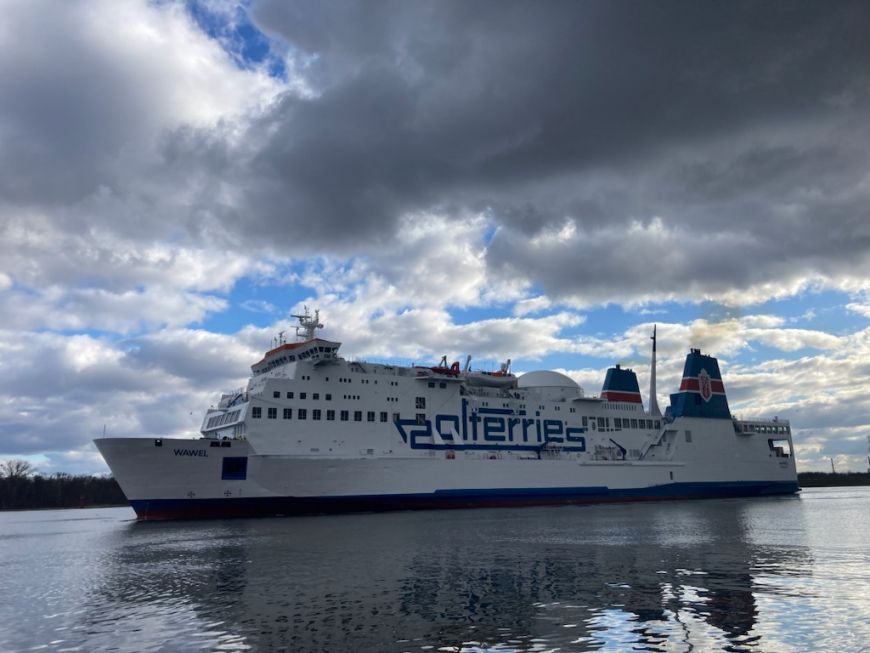 Polferries