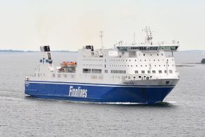 Cztery statki Finnlines przejdą procedurę wydłużenia w Gdańsku