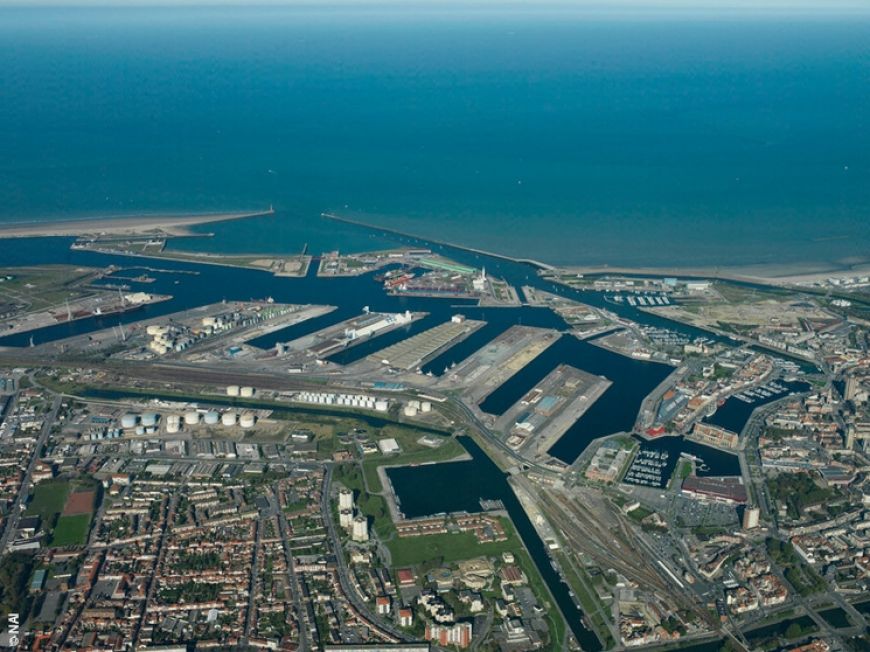 Port w Dunkierce/ dunkerque-port.fr