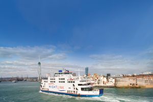 Dodatkowe rejsy oraz specjalne taryfy na lato od Wightlink
