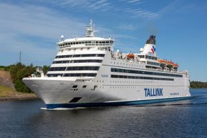 Przegląd promowy 15/2023, a w nim m.in.: o promach Tallink, które muszą odnaleźć się na nowych trasach