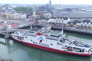 Kapitan promu Red Funnel oczyszczony z zarzutów