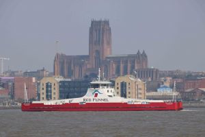 Red Kestrel przekazany firmie Red Funnel. Wkrótce zadebiutuje na trasie