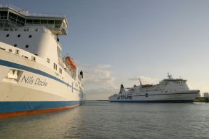 TT-Line zwiększa liczbę kurs&oacute;w z Polski