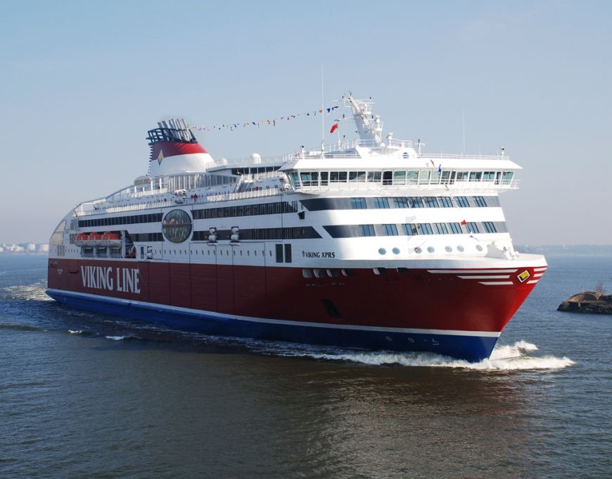 Viking Line - 870 pasażerów sztormowało na promie przez całą noc