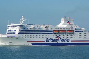 Brittany Ferries unowocześnia flotę. Trzy promy ze scrubberami