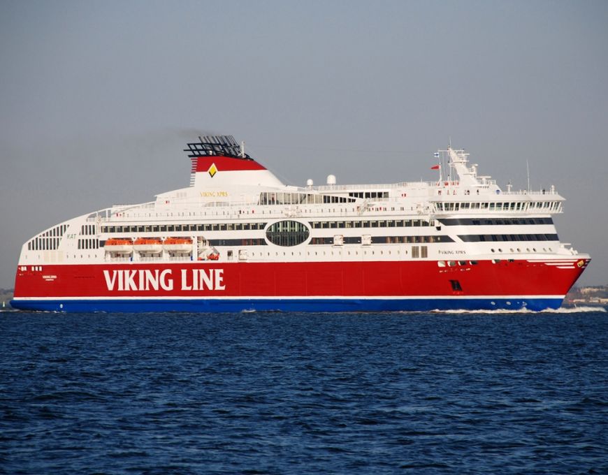 10 000 000 pasażerów przepłynęło promem Viking XPRS