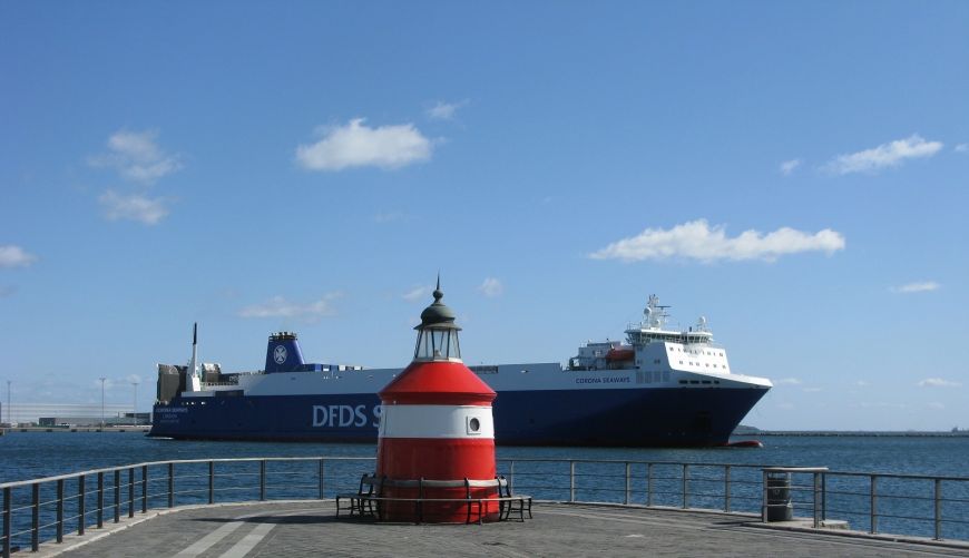 DFDS - płonie naczepa na promie