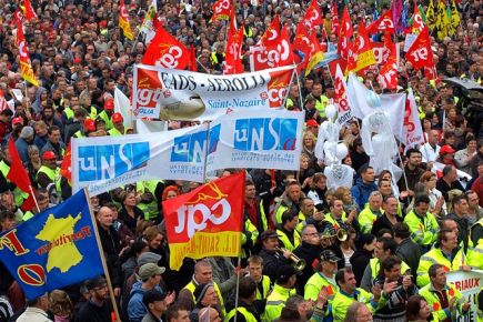 Strajk w Calais. Poważne utrudnienia w ruchu