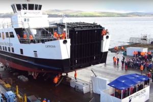 Zwodowano nowy prom dla CalMac Ferries